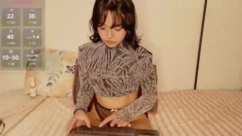 Lizz  online show from October 2025 09:09:01 AM