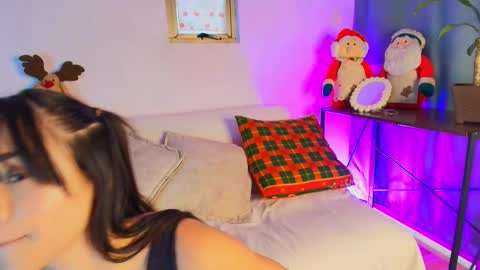 lizzy_kane online show from December 2025 08:28:02 PM