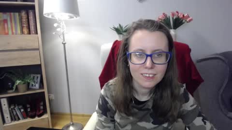 Snapshot of lizzy_sparkle chatting on March 2026 06:09:02 AM Lizzy online show from March 2026 06:09:02 AM