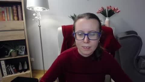 Snapshot of lizzy_sparkle chatting on March 2026 05:44:01 AM Lizzy online show from March 2026 05:44:01 AM