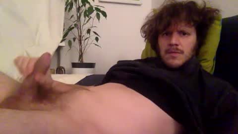 Snapshot of llazer1 chatting on November 2025 06:57:01 PM llazer1 online show from November 2025 06:57:01 PM