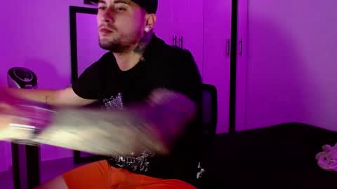 lliamm 2 online show from May 2026 04:30:01 AM