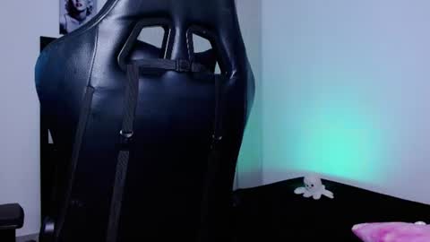 lliamm 2 online show from June 2026 05:31:01 AM