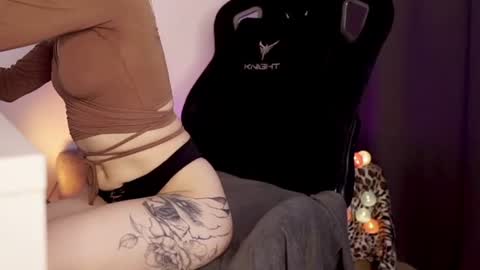 Mila online show from June 2026 12:41:02 AM