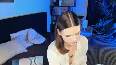 Arina online show from March 2025 08:52:01 PM