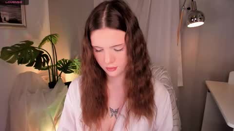 Arina online show from December 2025 07:26:02 AM