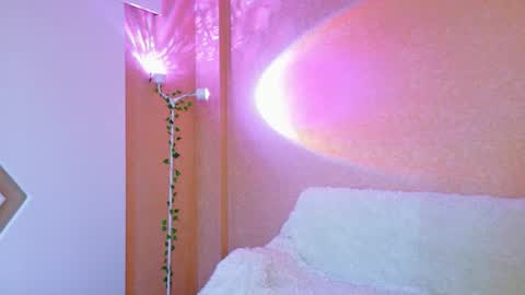 llovelymia online show from July 2026 03:11:01 AM