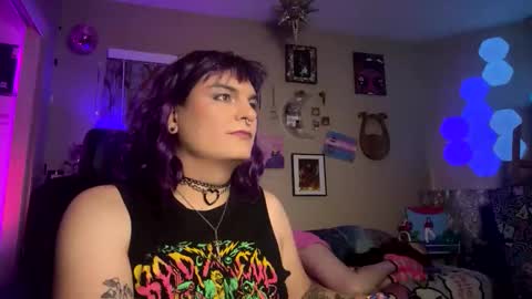 Snapshot of lobotomyprincess chatting on April 2026 01:58:01 AM LobotomyPrincess online show from April 2026 01:58:01 AM