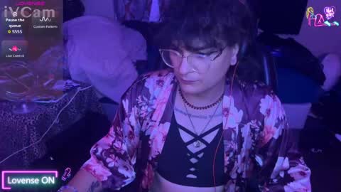 Snapshot of lobotomyprincess chatting on April 2026 05:47:01 AM LobotomyPrincess online show from April 2026 05:47:01 AM