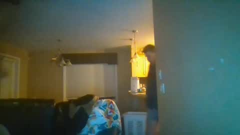 log online show from February 2025 03:56:01 AM