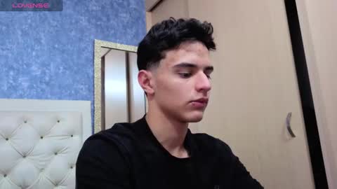 logan madoox online show from September 2025 07:24:02 PM