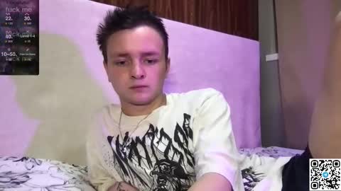 Snapshot of logan_mett chatting on October 2025 05:52:01 PM Logan online show from October 2025 05:52:01 PM