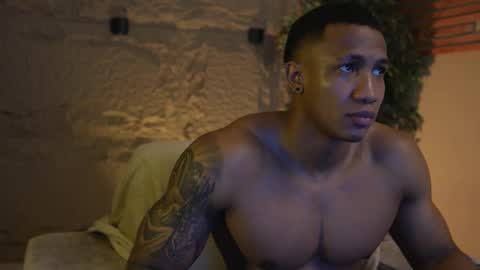 logan_varela online show from October 2025 05:57:01 PM