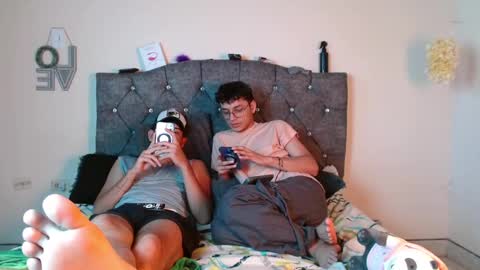 logan_willyams_ online show from September 2025 09:25:02 PM