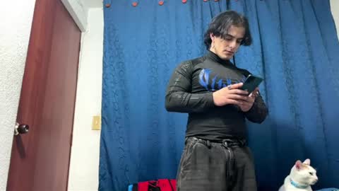 Logan online show from September 2025 04:40:02 AM