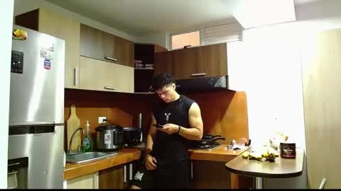 Snapshot of loganandrwz chatting on February 2026 06:06:02 PM Loganandrwz online show from February 2026 06:06:02 PM