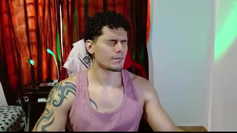 Snapshot of loganandrwz chatting on March 2026 08:02:01 PM Loganandrwz online show from March 2026 08:02:01 PM