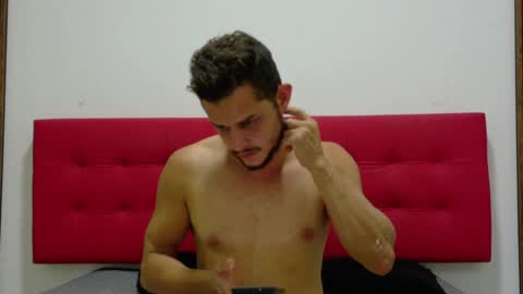 logandark_ online show from June 2026 09:16:02 PM