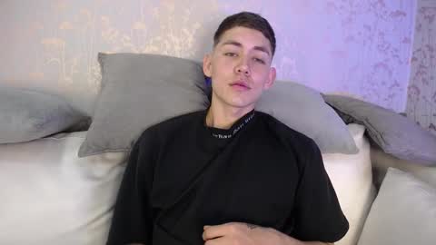 Snapshot of loganfoster_ chatting on December 2025 08:26:01 PM Loganfoster online show from December 2025 08:26:01 PM