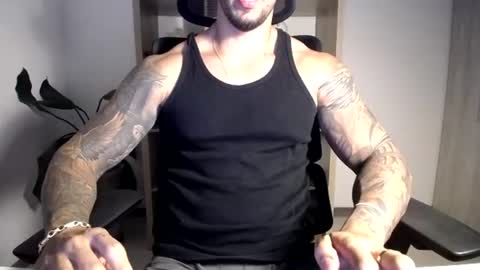 Logan Wolfp online show from June 2026 04:18:02 AM