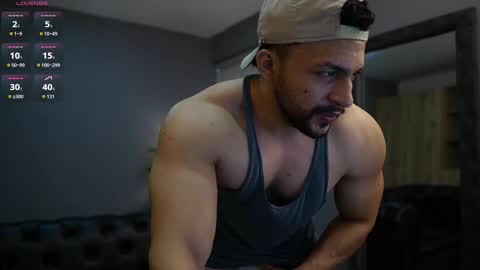 Snapshot of loganmartinx chatting on September 2025 09:58:02 PM loganmartinx online show from September 2025 09:58:02 PM