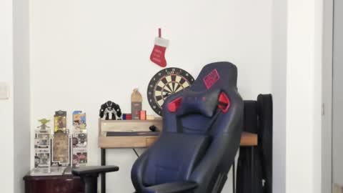 Logan online show from February 2025 08:13:02 AM