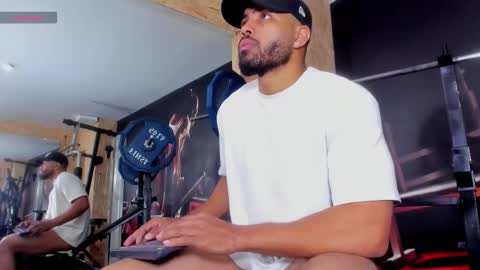 Snapshot of logansimmons chatting on September 2025 03:06:02 AM U can call me Logan online show from September 2025 03:06:02 AM