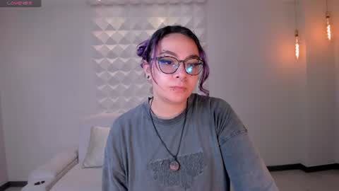 Loise online show from June 2026 07:36:01 PM