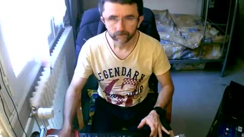 Snapshot of lokoum39 chatting on January 2025 11:53:02 AM lokoum39 online show from January 2025 11:53:02 AM