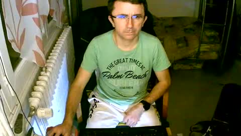 Snapshot of lokoum39 chatting on January 2025 09:30:01 PM lokoum39 online show from January 2025 09:30:01 PM