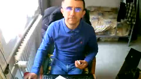 Snapshot of lokoum39 chatting on February 2025 12:57:02 PM lokoum39 online show from February 2025 12:57:02 PM