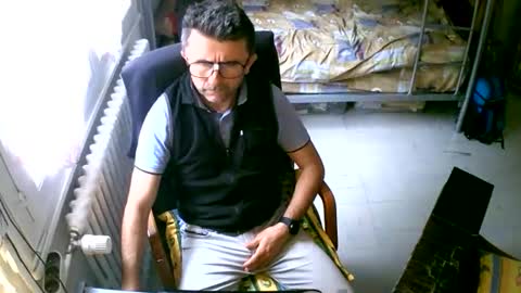 Snapshot of lokoum39 chatting on September 2025 10:28:01 AM lokoum39 online show from September 2025 10:28:01 AM