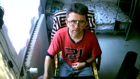 Snapshot of lokoum39 chatting on November 2025 12:18:01 PM lokoum39 online show from November 2025 12:18:01 PM