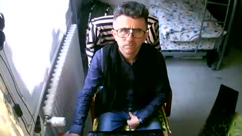 Snapshot of lokoum39 chatting on November 2025 11:52:02 AM lokoum39 online show from November 2025 11:52:02 AM