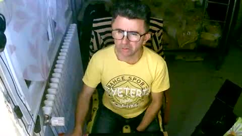 Snapshot of lokoum39 chatting on November 2025 05:22:01 PM lokoum39 online show from November 2025 05:22:01 PM