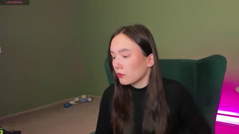 Lola online show from February 2026 03:05:01 AM