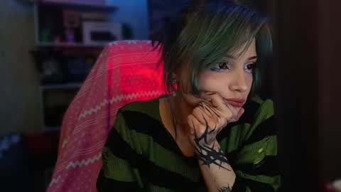 lola online show from November 2025 09:44:02 AM