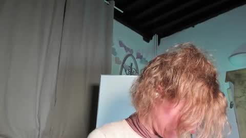 lola_belgium online show from February 2025 05:40:02 PM