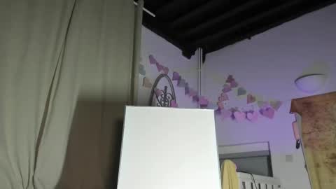 lola_belgium online show from March 2025 06:48:01 PM