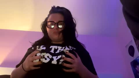 Snapshot of lola_foxxxxx chatting on December 2024 07:58:02 AM Lolaaaa online show from December 2024 07:58:02 AM