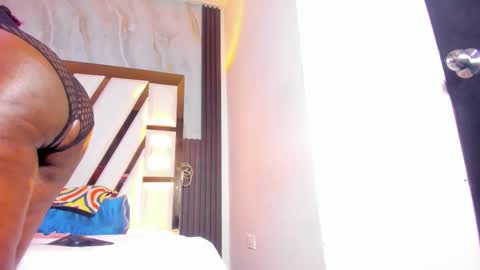 Snapshot of lola_hornei chatting on November 2025 11:34:01 AM Lola online show from November 2025 11:34:01 AM