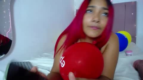Snapshot of lola_lustrum chatting on July 2026 02:56:02 PM lola_lustrum online show from July 2026 02:56:02 PM