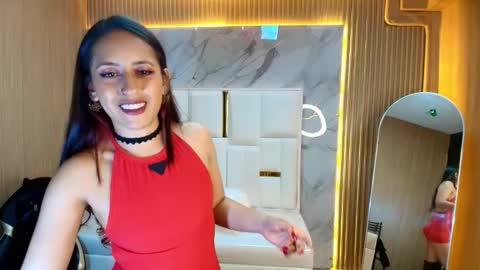 Snapshot of lola_roses_tf chatting on March 2026 08:46:02 PM Lola online show from March 2026 08:46:02 PM