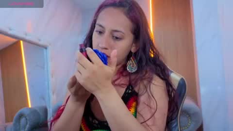 Snapshot of lola_roses_tf chatting on July 2026 08:22:01 PM Lola online show from July 2026 08:22:01 PM