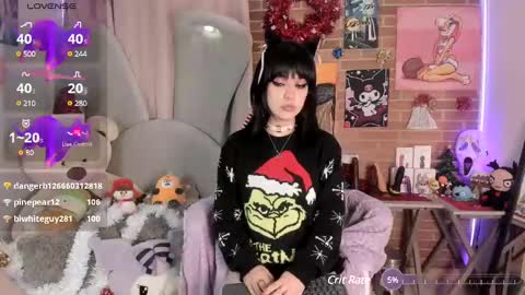 Snapshot of lolaa_bunnyy chatting on December 2024 06:17:02 AM Lola Bunny online show from December 2024 06:17:02 AM