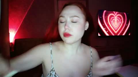 LolaaMint  online show from May 2026 03:06:02 PM