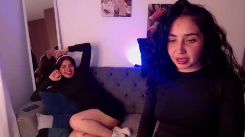 lolaandcamille online show from February 2025 04:53:01 PM