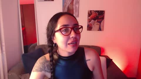 lolaandcamille online show from February 2025 10:53:01 PM