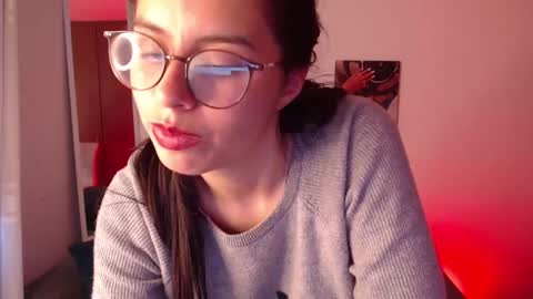 lolaandcamille online show from March 2025 10:42:01 PM