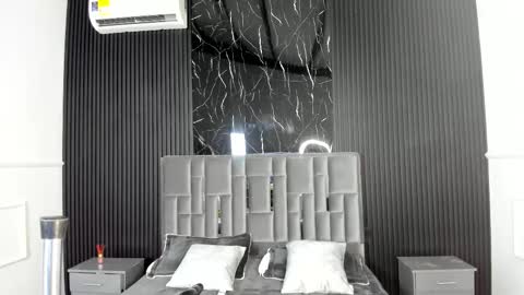 Lola Angel online show from October 2025 03:23:02 PM